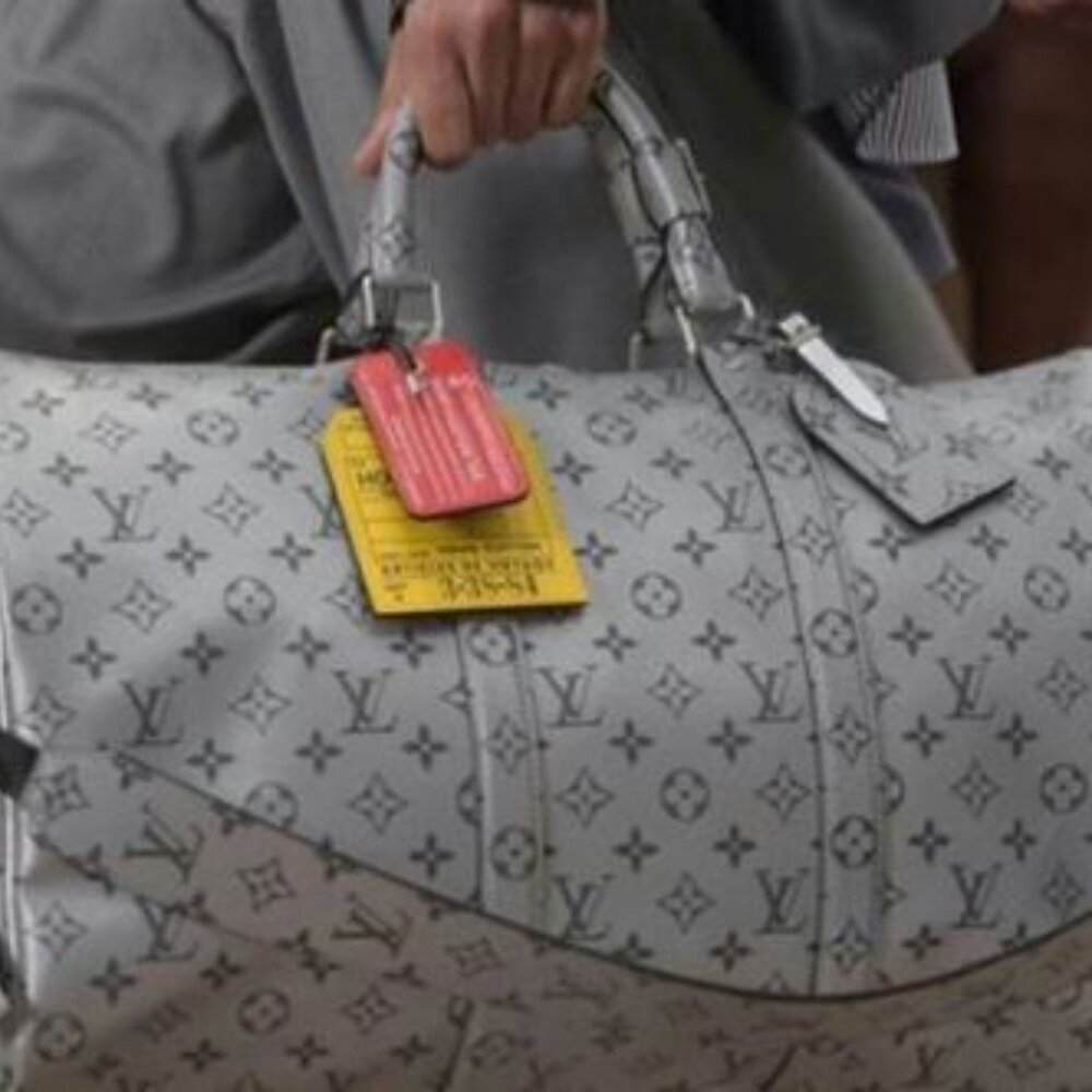 Louis Vuitton Malletier TOKYO ID tag. 2017 Kim Jones. RED (1of3) SF5117 - Picture 14 of 14